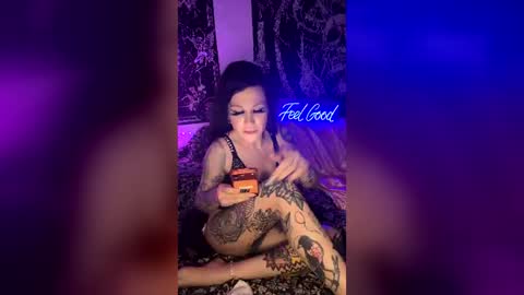 emilietreez online show from June 24, 6:01 am