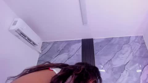 Snapshot of emillydiaz chatting on October 14, 2:58 am Emilly online show from October 14, 2:58 am