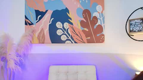 .  . online show from November 10, 9:32 pm