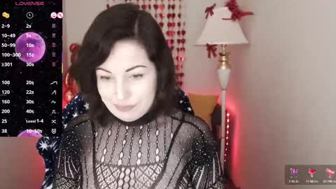 Snapshot of emily_midlton chatting on March 4, 1:59 pm Emily online show from March 4, 1:59 pm