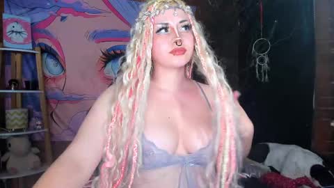 Snapshot of emily_salvatore chatting on September 30, 10:14 pm emily_salvatore online show from September 30, 10:14 pm