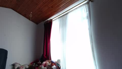 Snapshot of emily_sexy69 chatting on September 16, 2:14 pm Emily online show from September 16, 2:14 pm