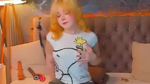 Baby Emelli online show from April 28, 6:39 am