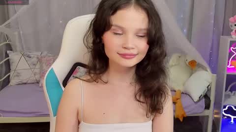 Emilyhaves online show from January 12, 11:26 am