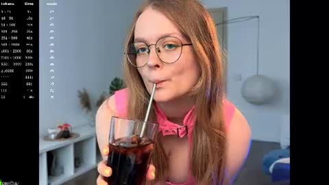 Emily  online show from June 27, 12:33 pm