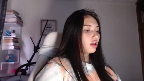 Emily Jang online show from October 5, 6:46 pm