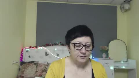 Emily online show from May 1, 5:21 am
