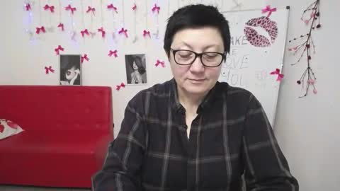 Emily online show from February 24, 7:23 pm