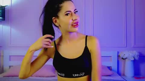 Emily online show from July 12, 9:15 pm