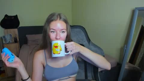 Emily online show from September 12, 8:12 am