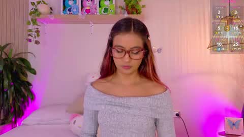 Emily Bank online show from June 18, 3:30 am