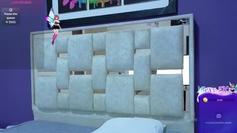 emilyy_cooperr online show from January 10, 4:33 pm