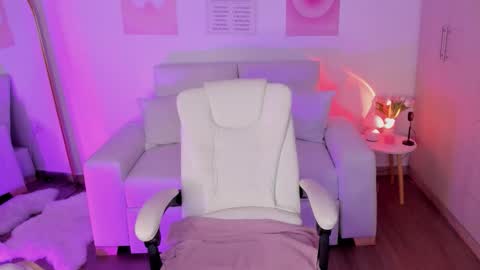 Emily  online show from October 26, 4:19 am