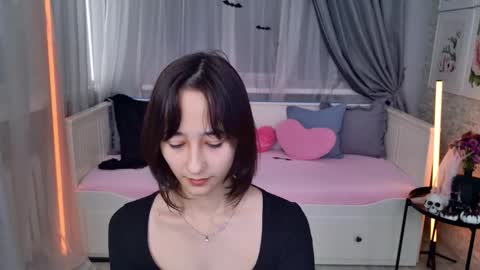 Emily online show from October 29, 4:53 pm