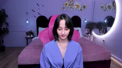 Emily online show from October 27, 4:24 pm