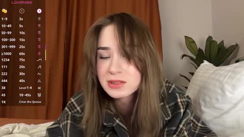 Snapshot of eminemswife chatting on September 16, 10:40 pm Nadya online show from September 16, 10:40 pm