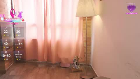 emma online show from July 11, 7:03 pm