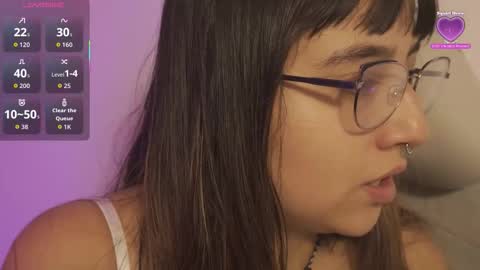 emma online show from November 4, 8:14 pm