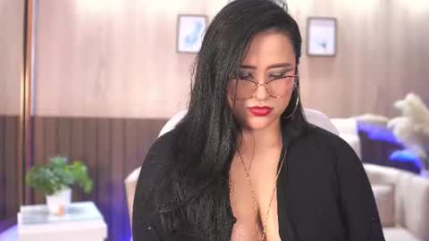 emma__walkerr_ online show from June 18, 7:08 pm