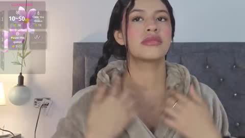 Emma online show from January 9, 2:32 pm