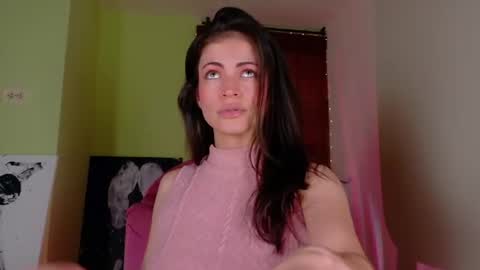 Emma online show from July 11, 8:42 pm