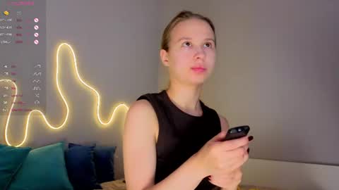 Emma online show from July 2, 1:38 am