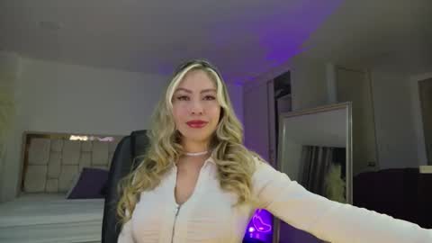 emma coronel online show from September 15, 11:23 pm