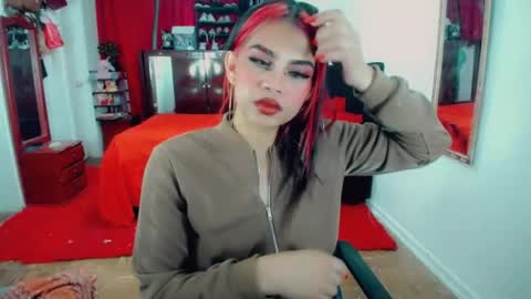 emma online show from June 22, 9:56 pm