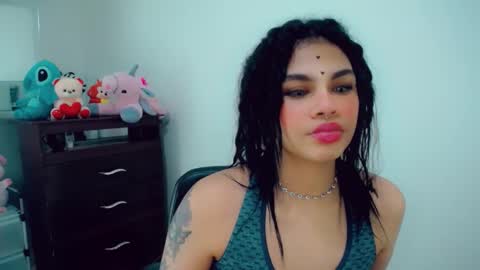 emma online show from November 22, 12:02 am