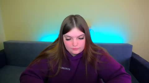 Snapshot of emma_dorn chatting on February 14, 8:52 am Eva online show from February 14, 8:52 am