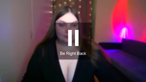 Snapshot of emma_dorn chatting on October 9, 6:12 pm Eva online show from October 9, 6:12 pm