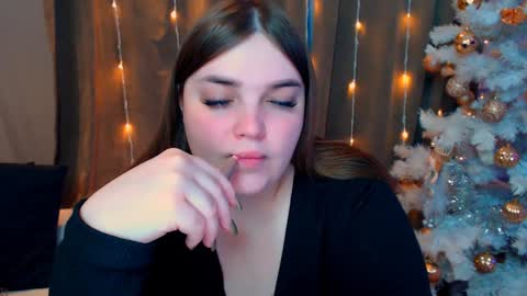 Snapshot of emma_dorn chatting on January 14, 5:08 am Eva online show from January 14, 5:08 am
