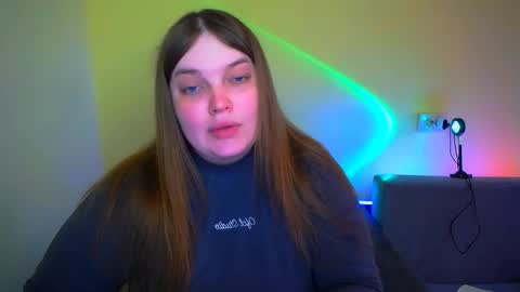 Snapshot of emma_dorn chatting on October 3, 9:14 am Eva online show from October 3, 9:14 am