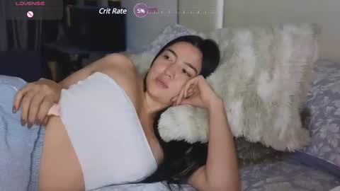 Snapshot of emma_johnson_ chatting on February 3, 6:02 am emma_johnson_ online show from February 3, 6:02 am