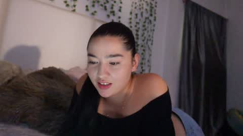 Snapshot of emma_johnson_ chatting on September 25, 1:59 am emma_johnson_ online show from September 25, 1:59 am