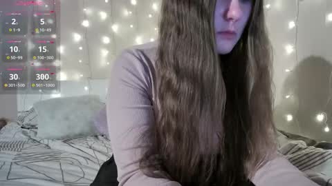 emma_just online show from February 28, 6:40 pm