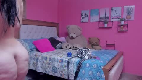 Snapshot of emma_lean chatting on February 17, 12:16 pm whises lits online show from February 17, 12:16 pm