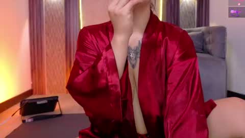 Emma Rouse Independent Model online show from July 9, 12:29 pm