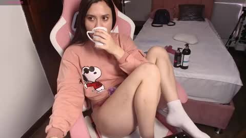 emma online show from November 8, 11:59 am