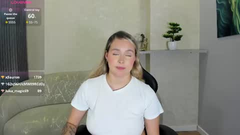 EMMA online show from August 1, 9:06 pm