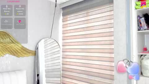  Emma Ferrary  online show from November 16, 9:15 pm