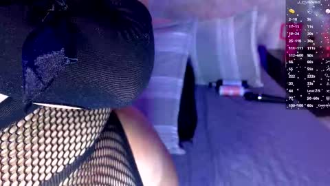  Emma  online show from January 9, 4:50 am