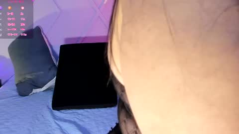  Emma  online show from June 18, 4:03 am