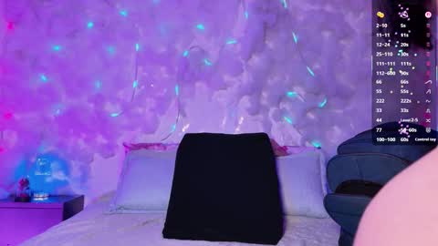  Emma  online show from March 17, 3:43 am