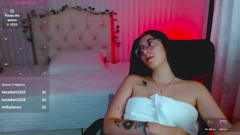 Emmas Room online show from February 26, 2:10 am