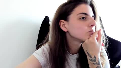 Emma online show from June 20, 12:09 pm