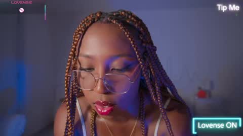 Sara online show from November 13, 11:42 am