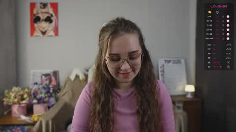 Mia online show from March 18, 6:57 pm