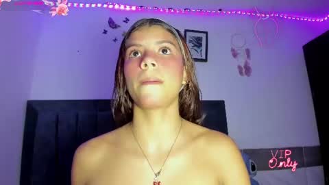 Emmie online show from July 11, 11:27 pm