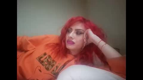 Emmily000 online show from March 6, 1:34 am